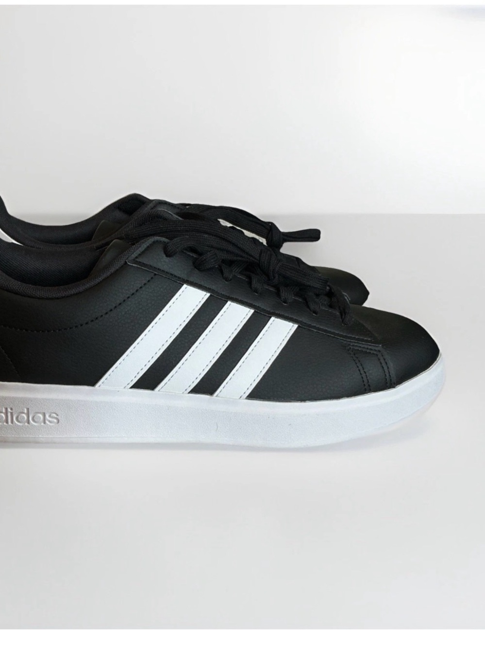 adidas Grand Court Core Black Cloud White GW9196